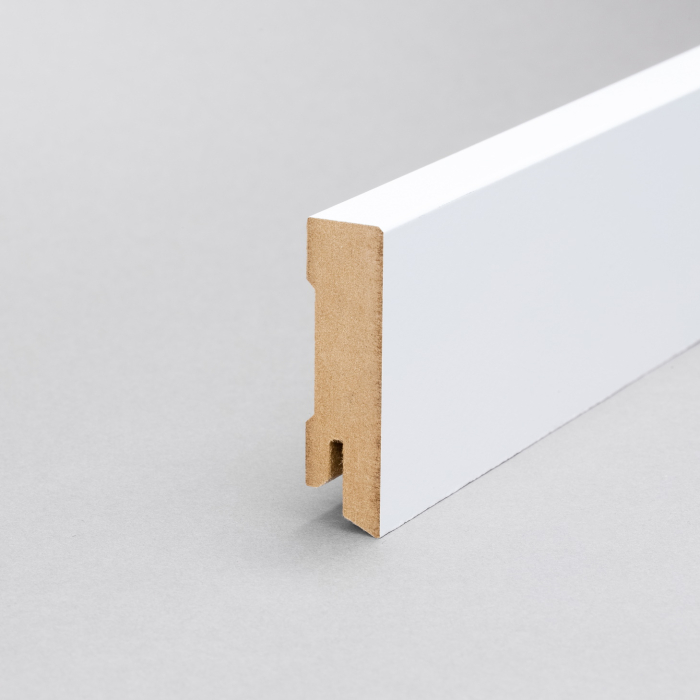 C95 Fußleiste eckig, gefast 16x60 MDF weiß lack. RAL 9016, 2,44 m - Detail 1